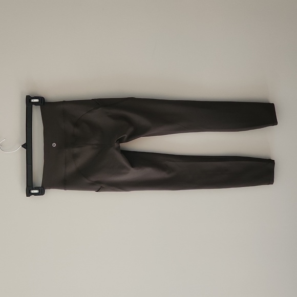 Lululemon Invigorate High Rise Tight 25" Size 4 Olive Green - Picture 14 of 14